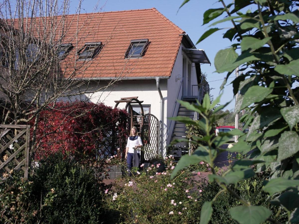 Apartment In Luckaitztal Gossda With Parking Space エクステリア 写真
